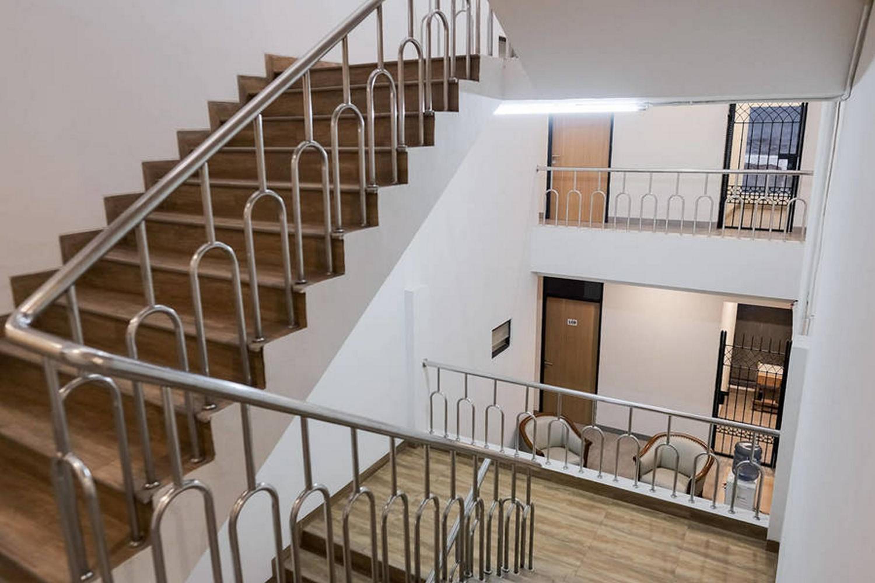 Фото RedDoorz Plus near Taman Anggrek Mall