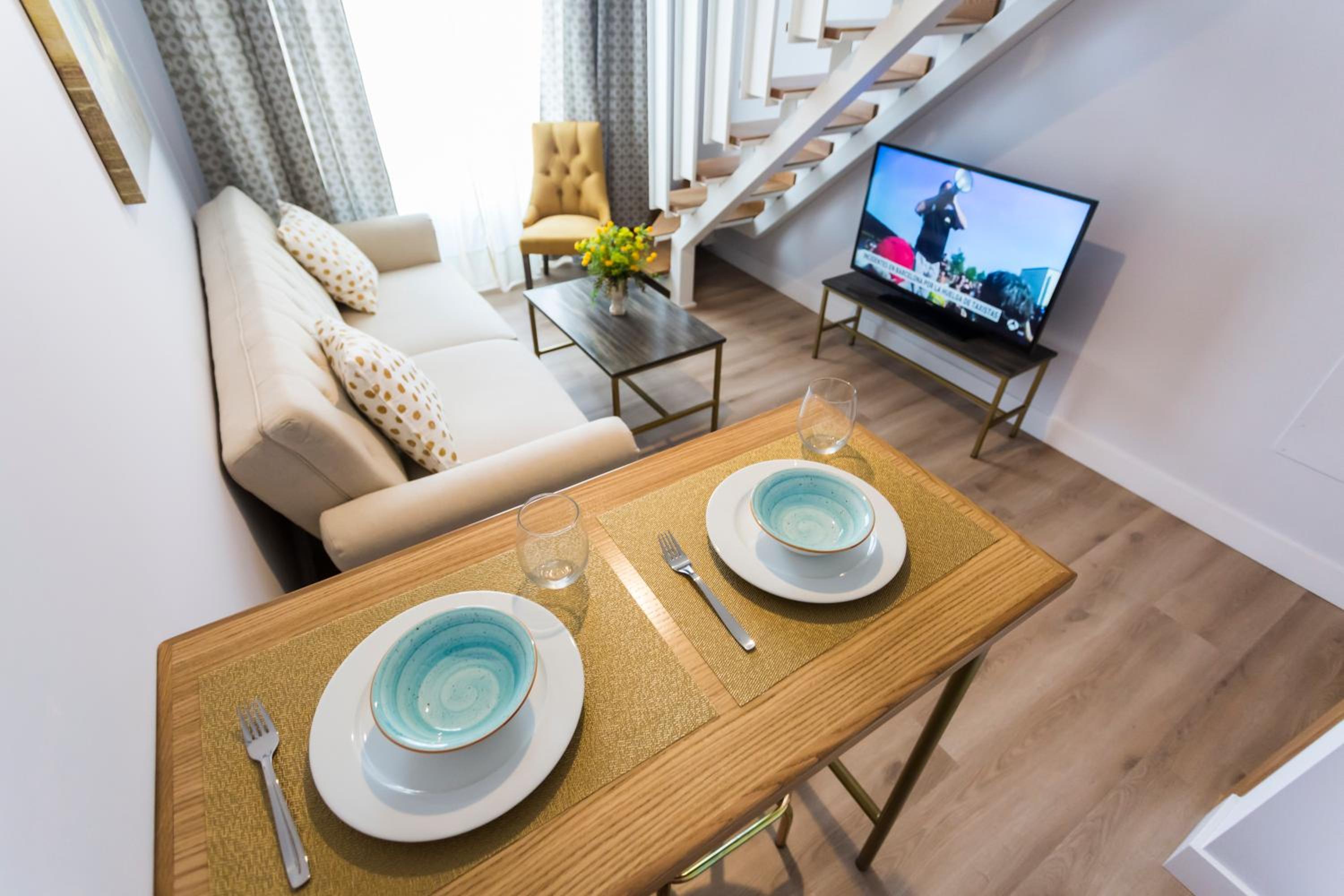 Фото Casa de la Merced Suites