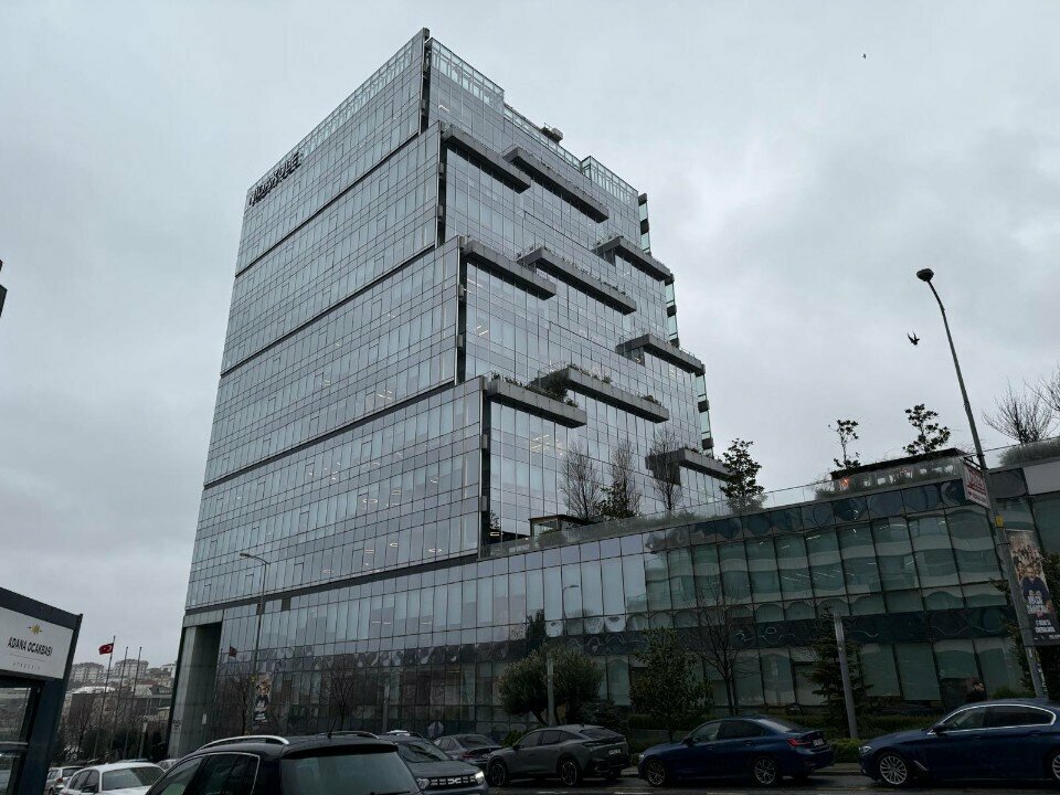 إمدادات الطاقة Enerjisa Ataşehir Genel Müdürlük ، اسطنبول، صورة