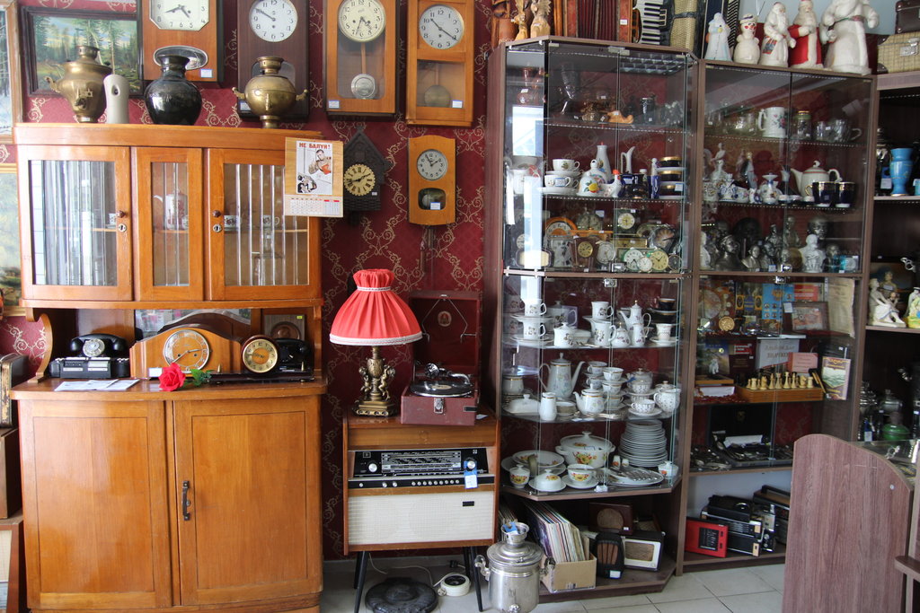 Tienda de antiguedades Антикварный магазин Коллекционер, , foto