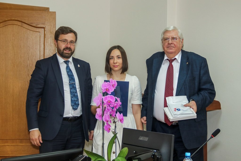 كلية، جامعة Sotsiologii fakultet Gosudarstvenny akademichesky universitet gumanitarnykh nauk ، موسكو، صورة