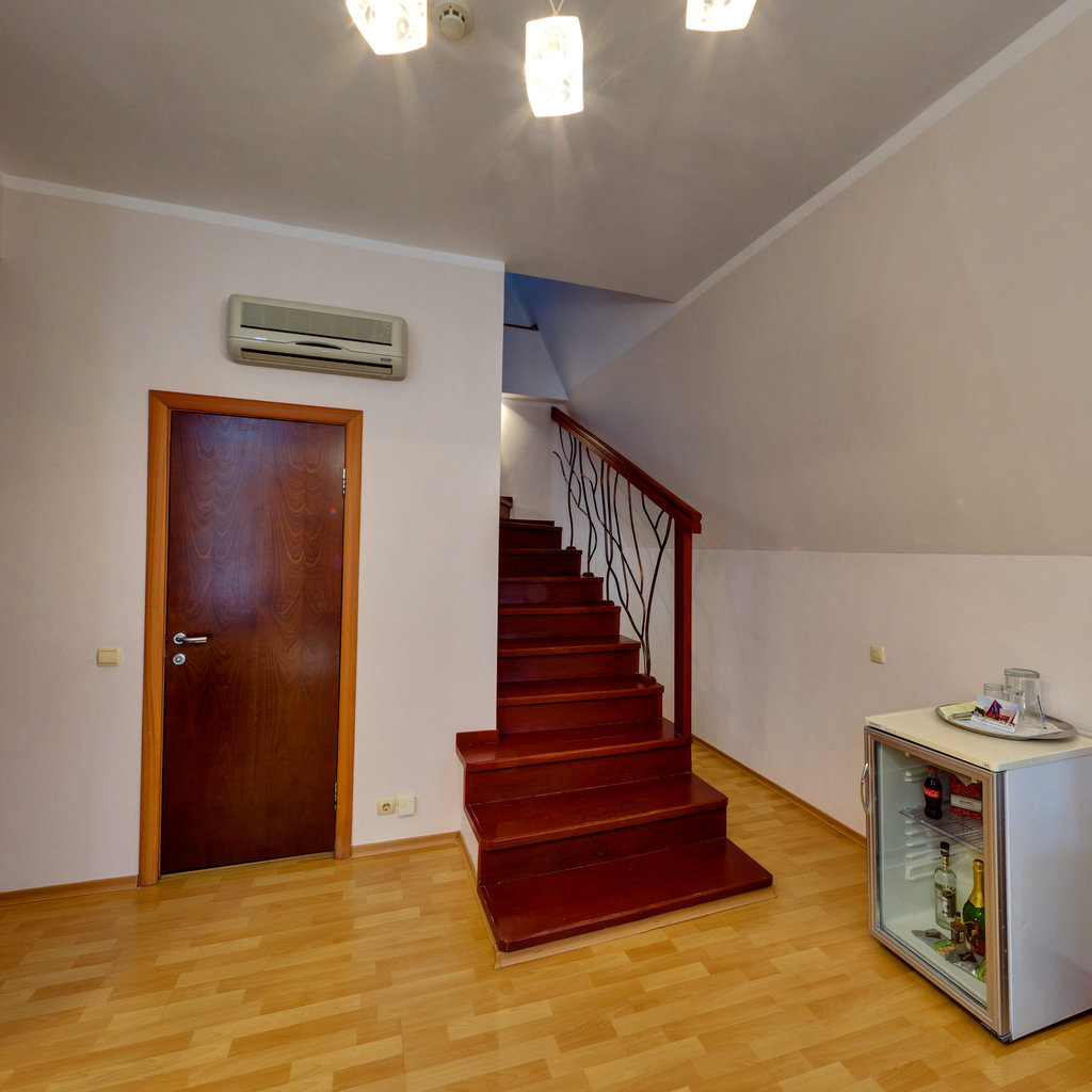 Фото River House