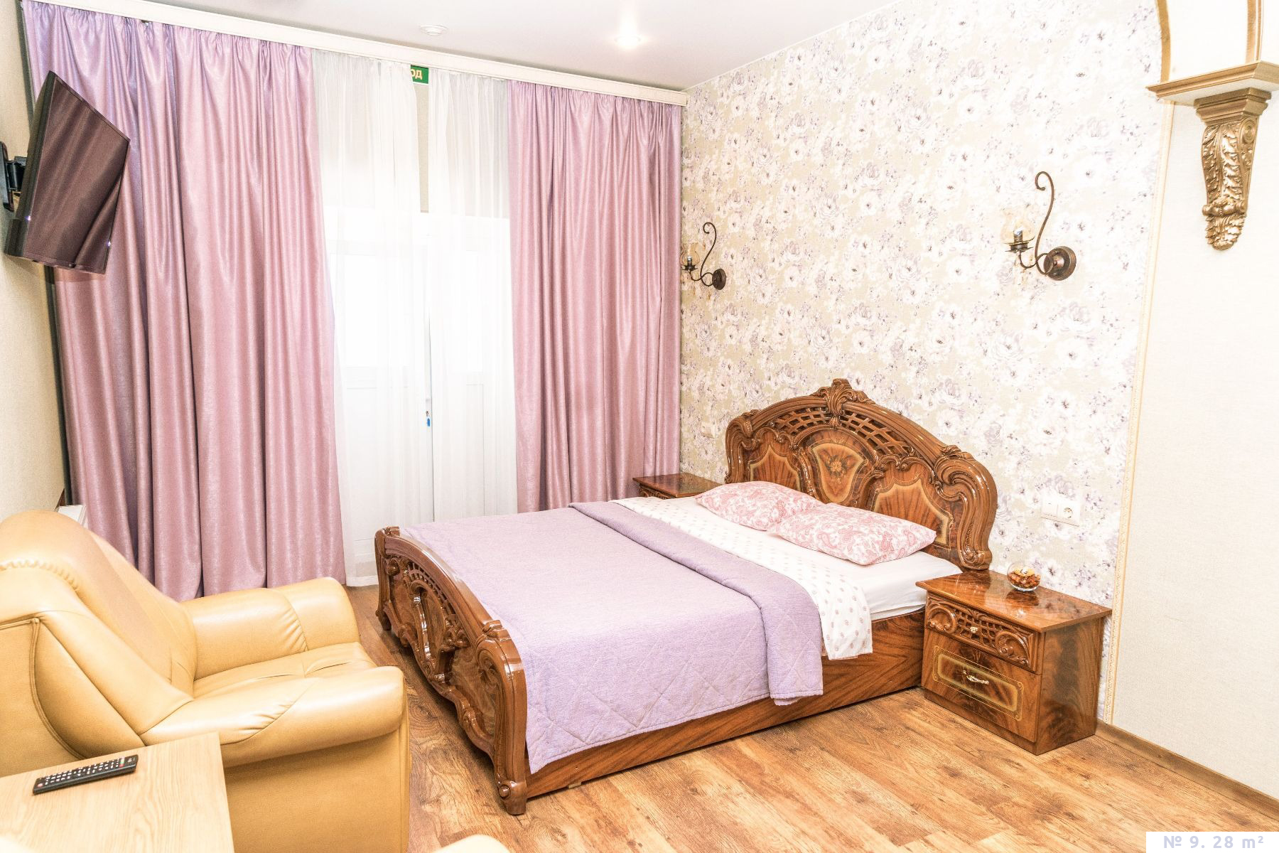 Фото отеля 1