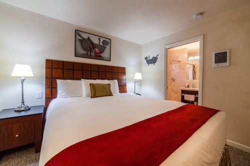 Гостиница Vendange Carmel Inn & Suites