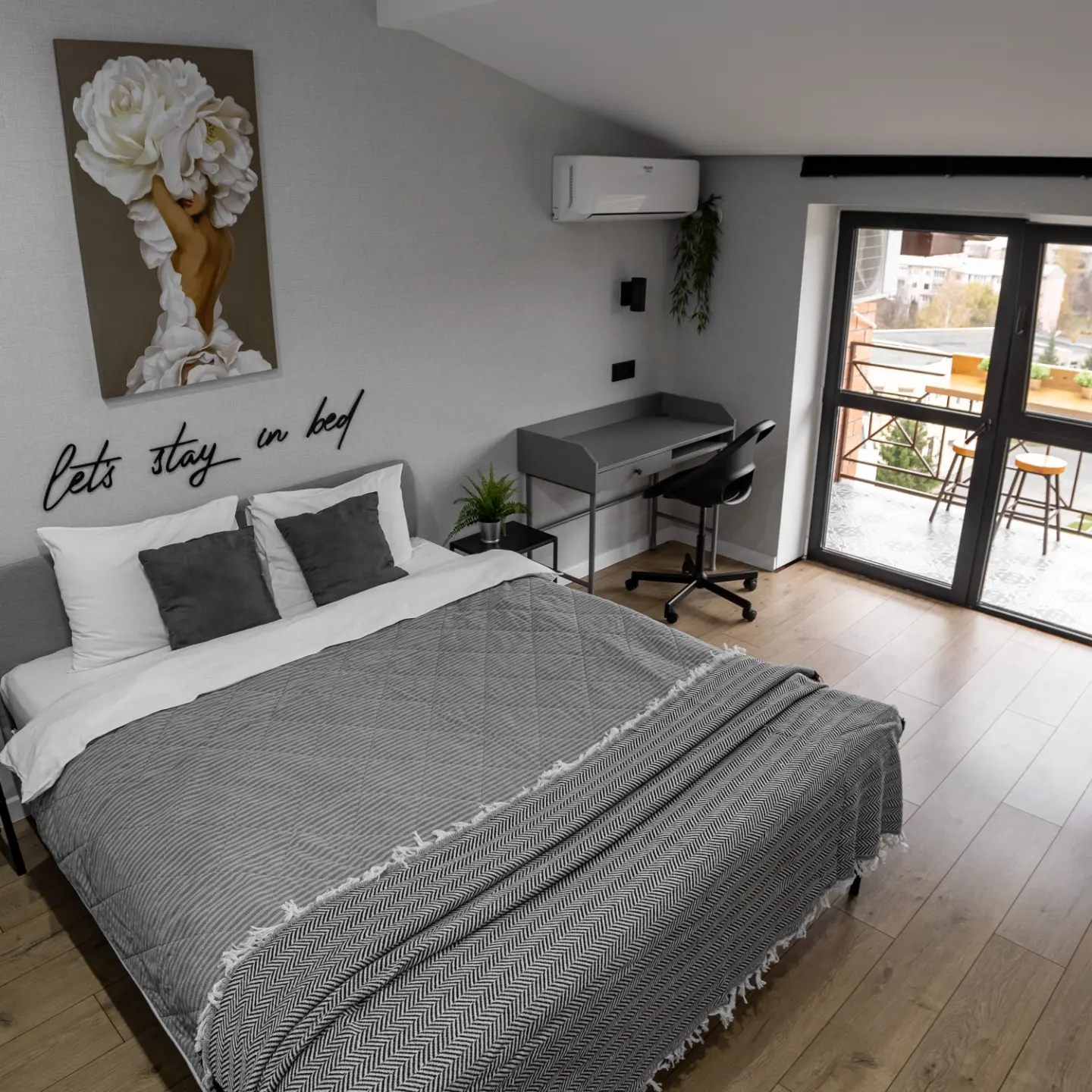 Фото Лофт с видом на горы