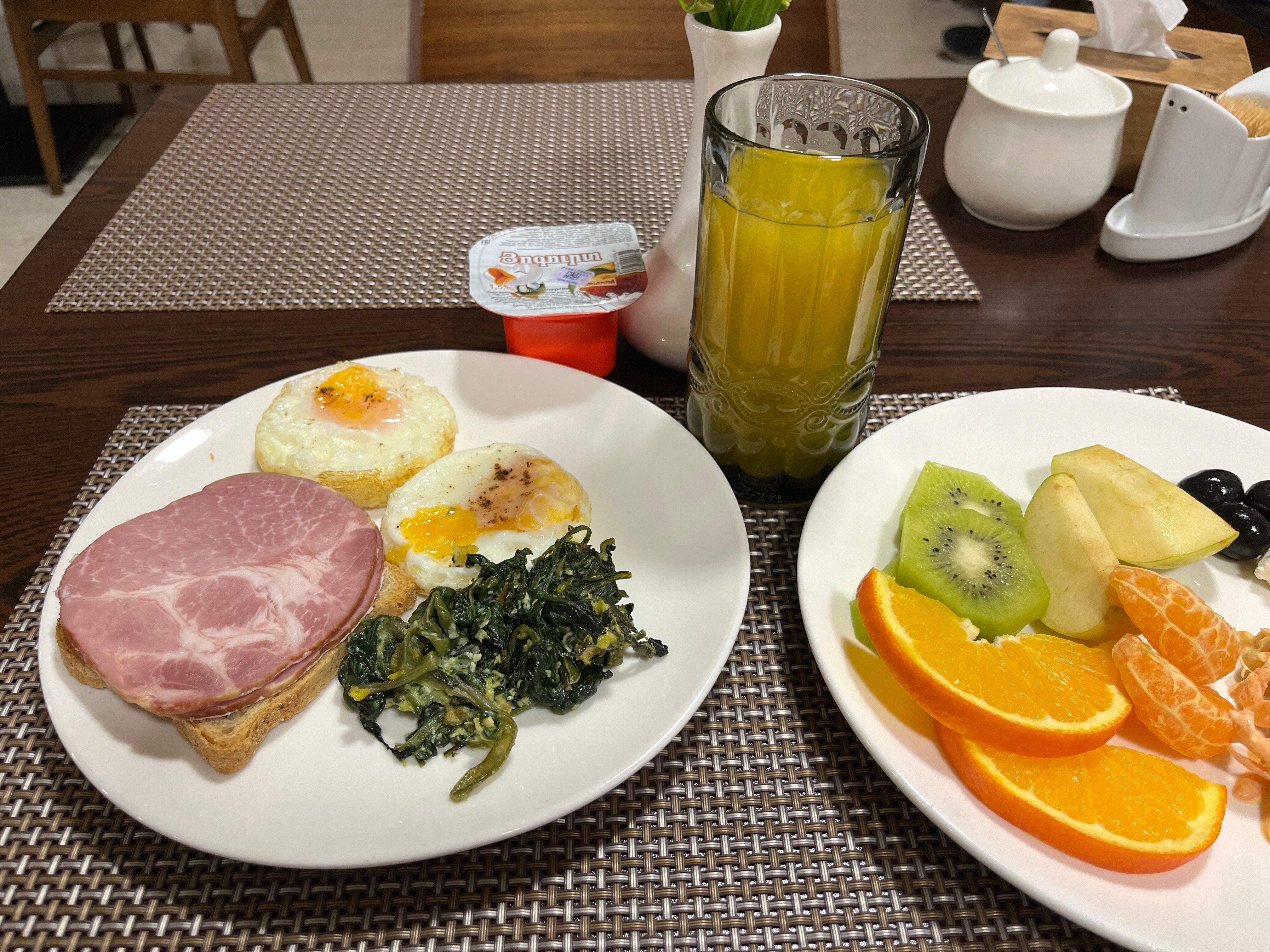 Фото Yerevan Boutique Hotel