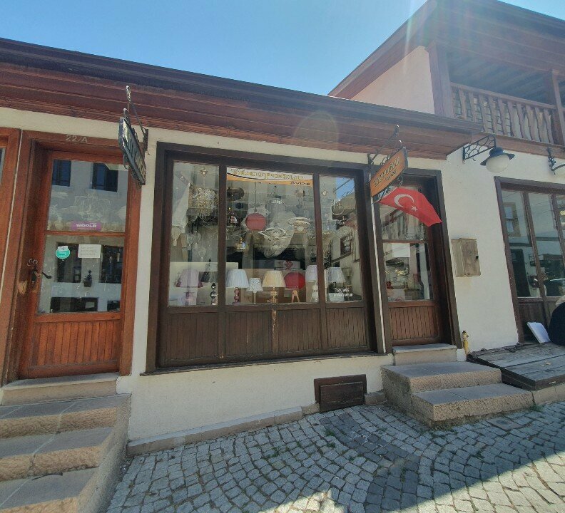 Lamps Yakupoglu Chandelier, Ankara, photo