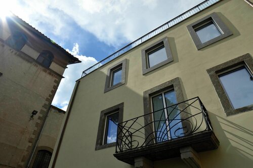 Гостиница Palazzo Verdi B&b в Витербо