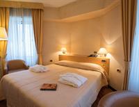 Фото Hotel De La Ville Avellino