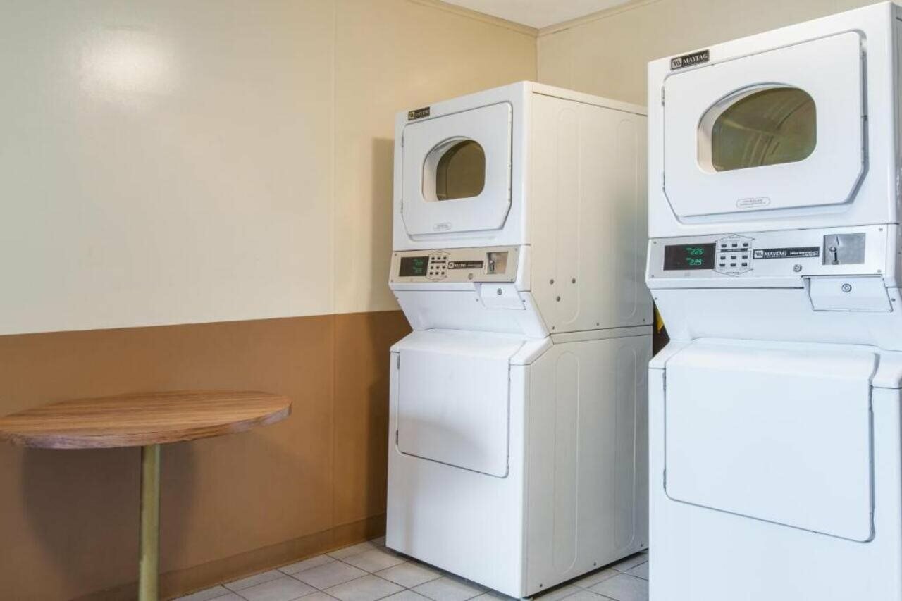 Фото Knights Inn South Amboy