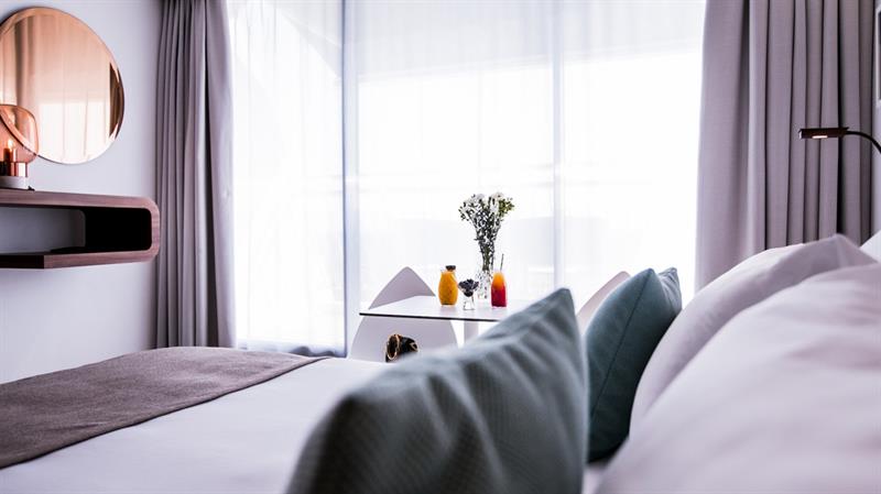 Фото 176379874058