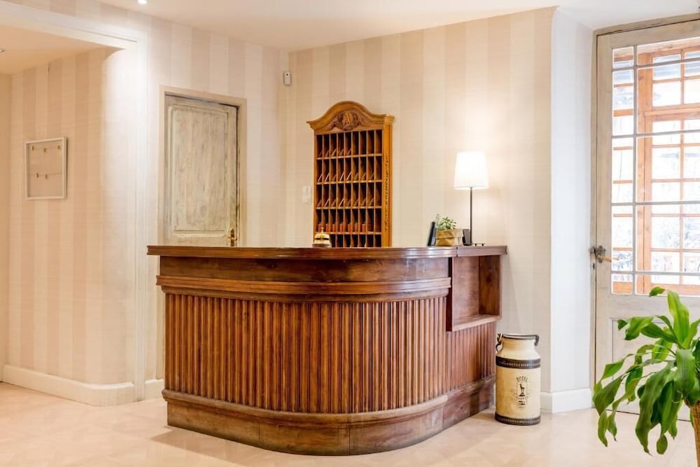 Фото Hotel Andria