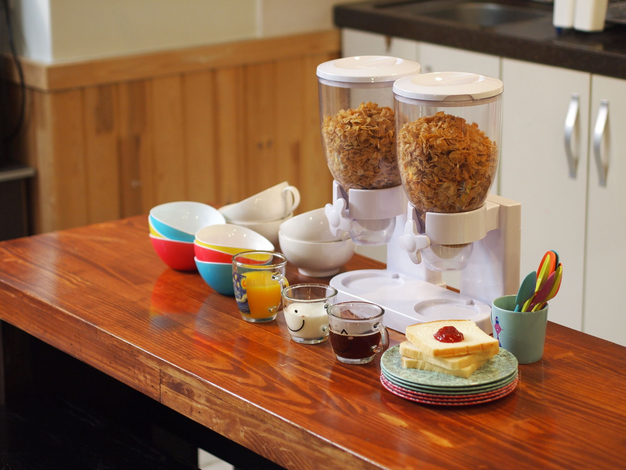 Фото Dongbaekseom Guesthouse - Hostel