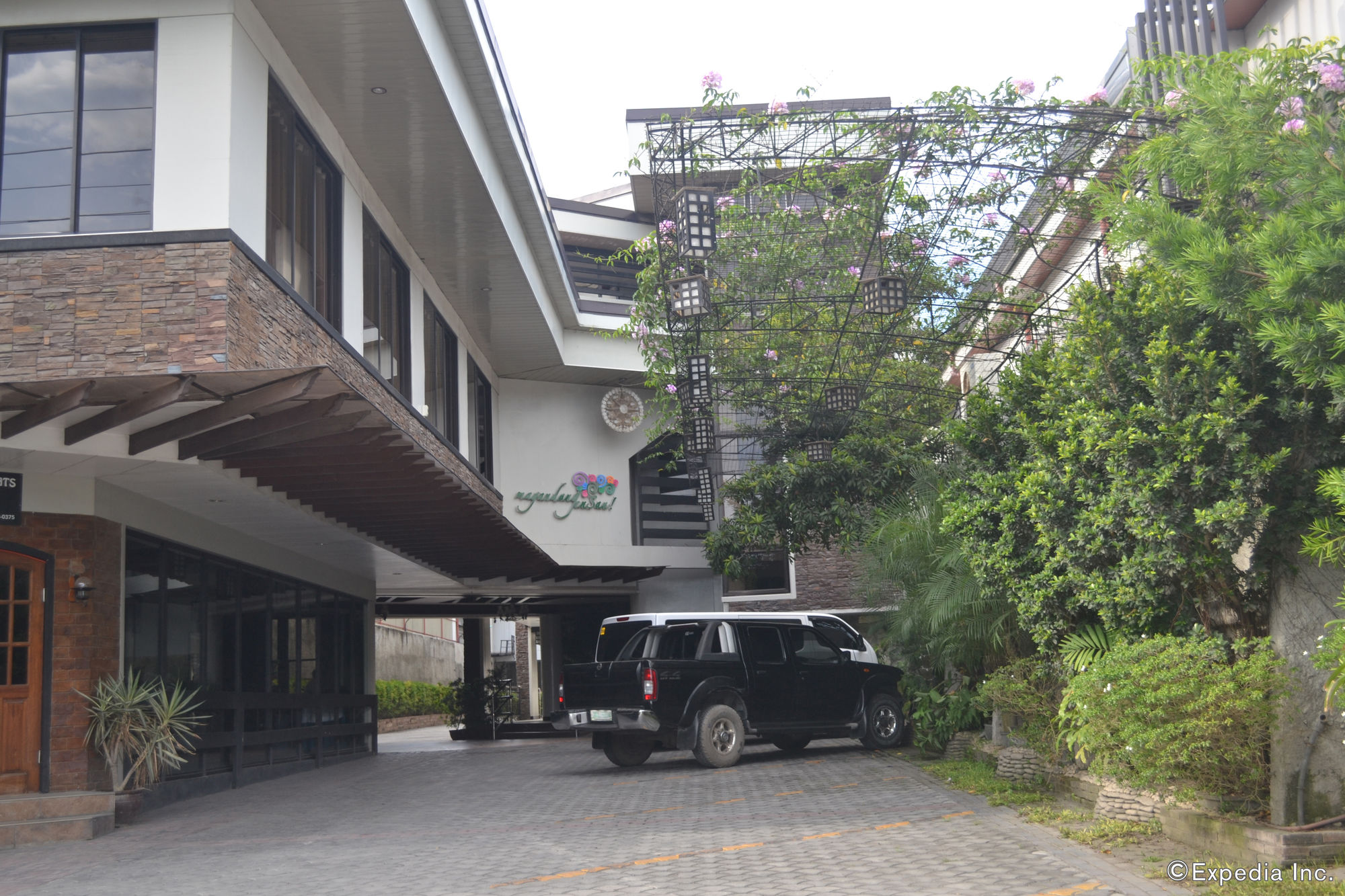 Фото Stonewood Hotel