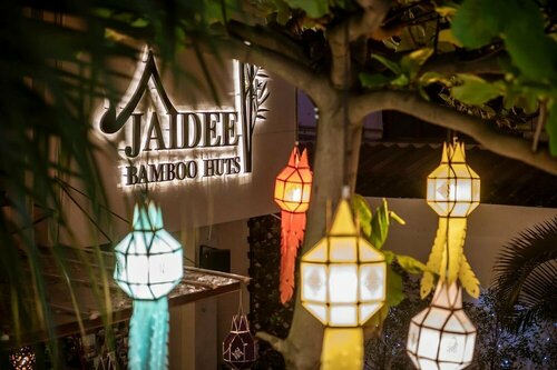 Гостиница Jaidee Bamboo Huts в Чиангмае