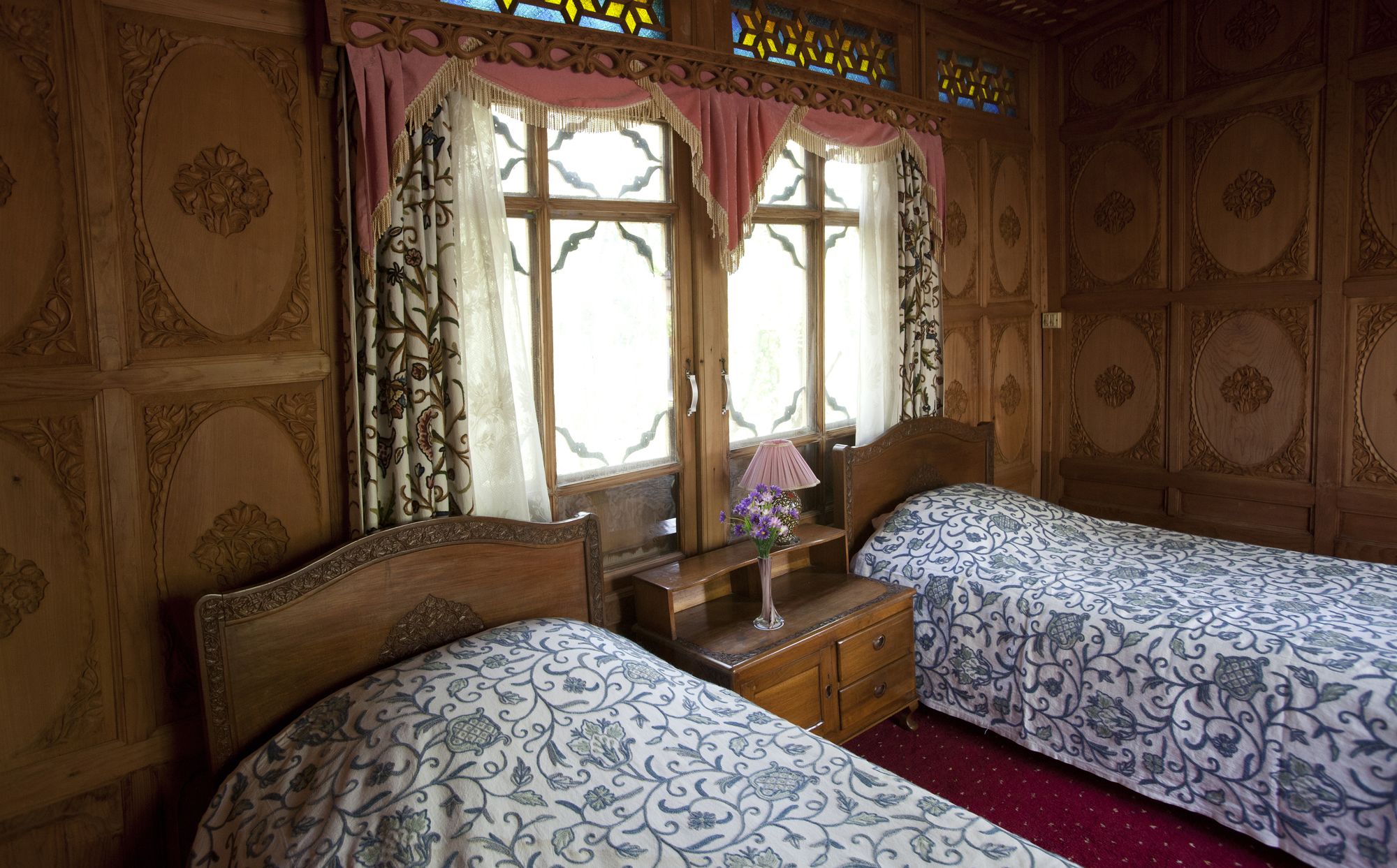 Фото Mascot Houseboats