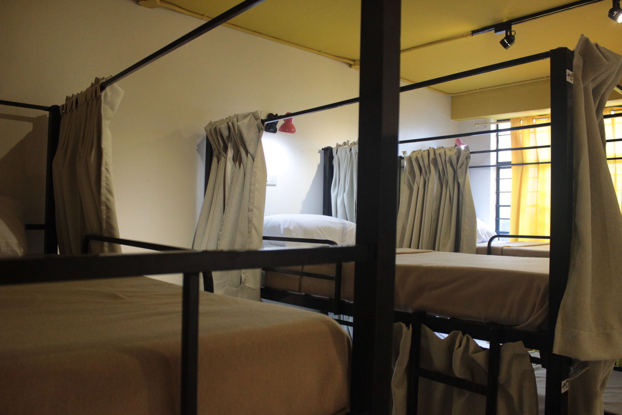 Фото Bgc Hostel And Dorm - Qc