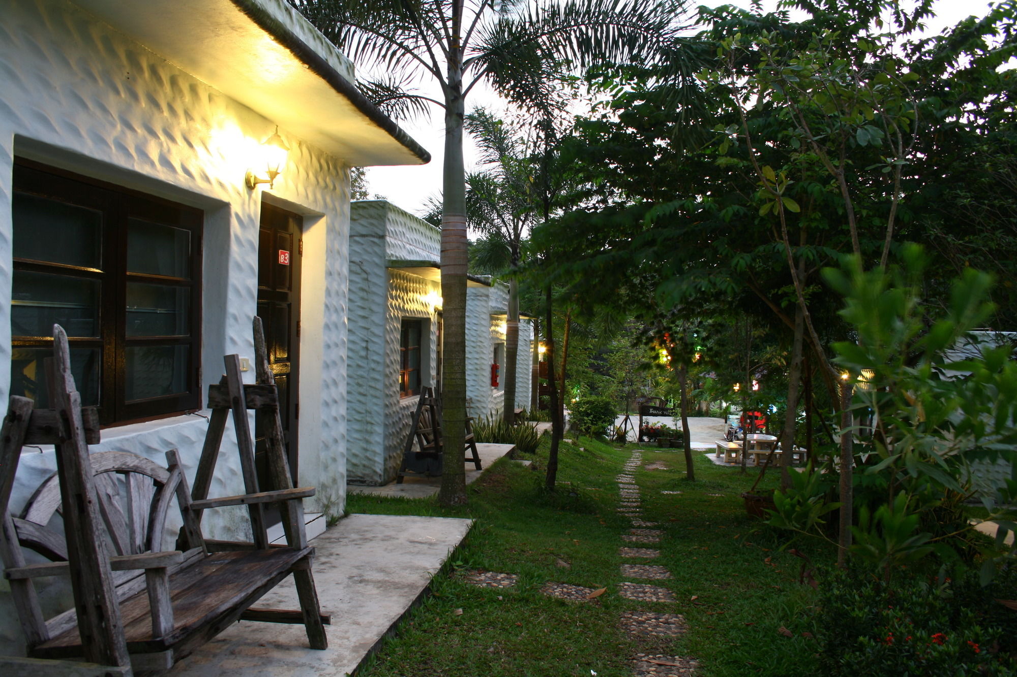 Фото Baan Aunrak Koh Chang