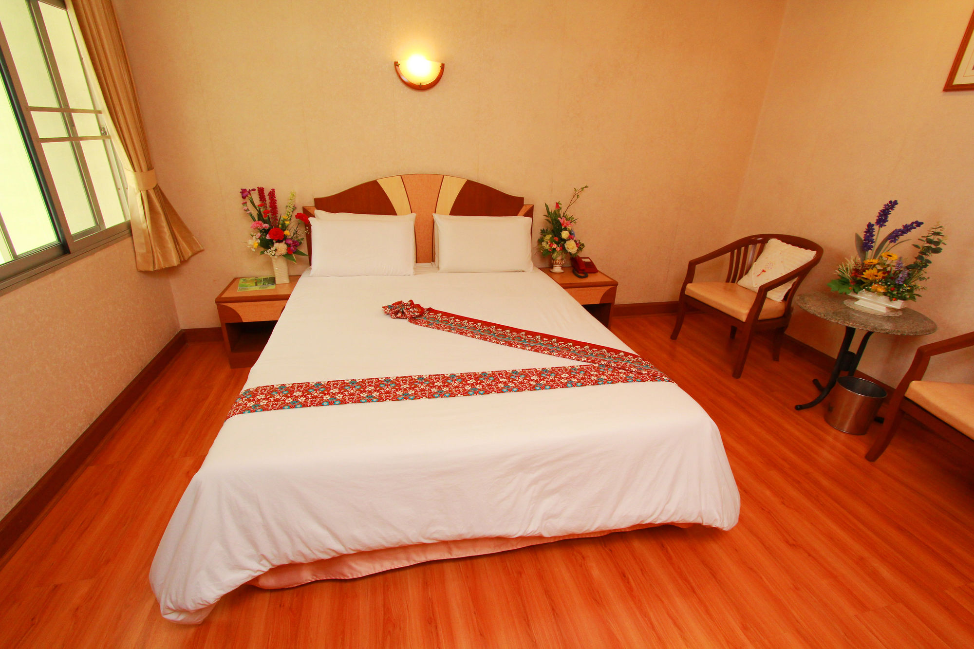 Фото Sakol Hotel