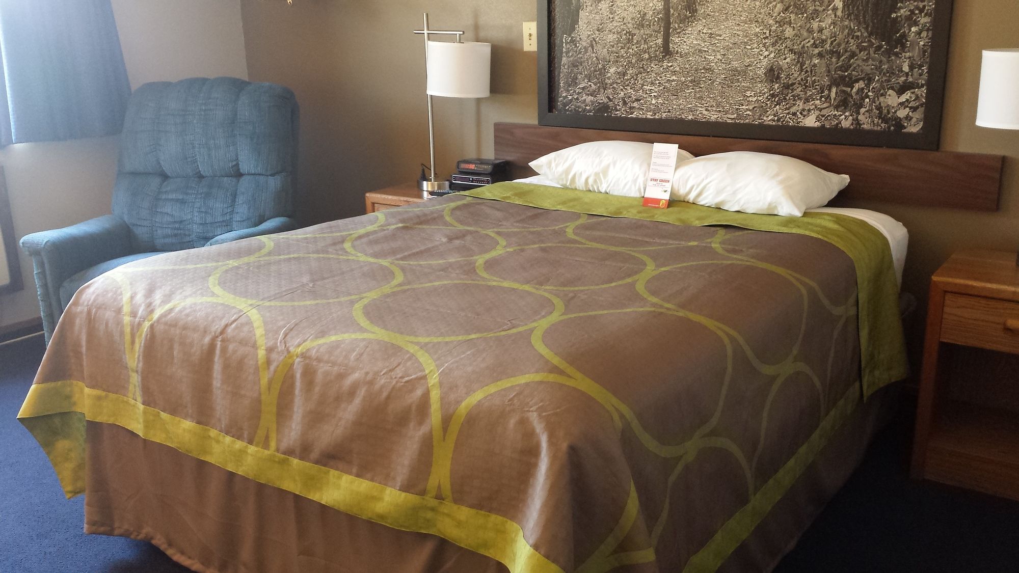 Фото Super 8 by Wyndham Pella