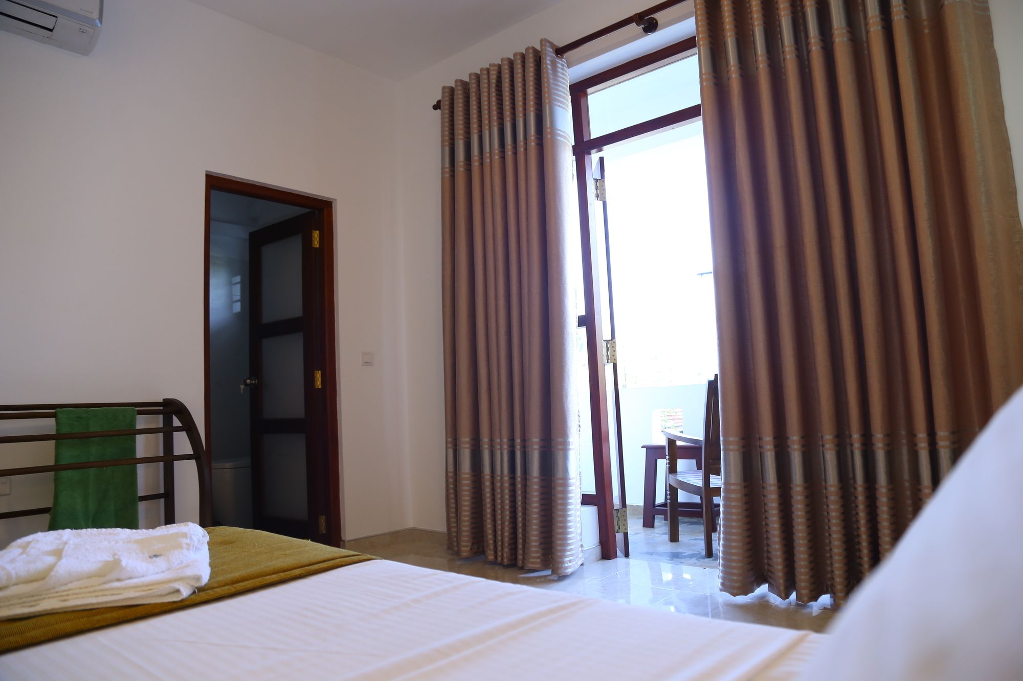 Фото Hikka Regent Hotel