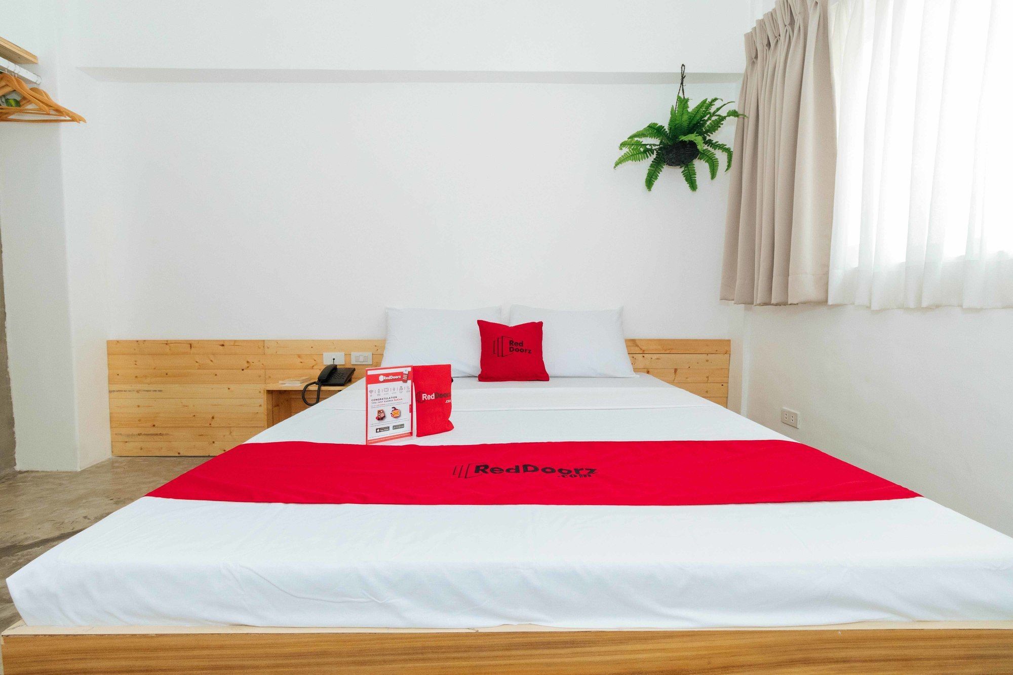 Фото RedDoorz Plus @ Boni Avenue Mandaluyong