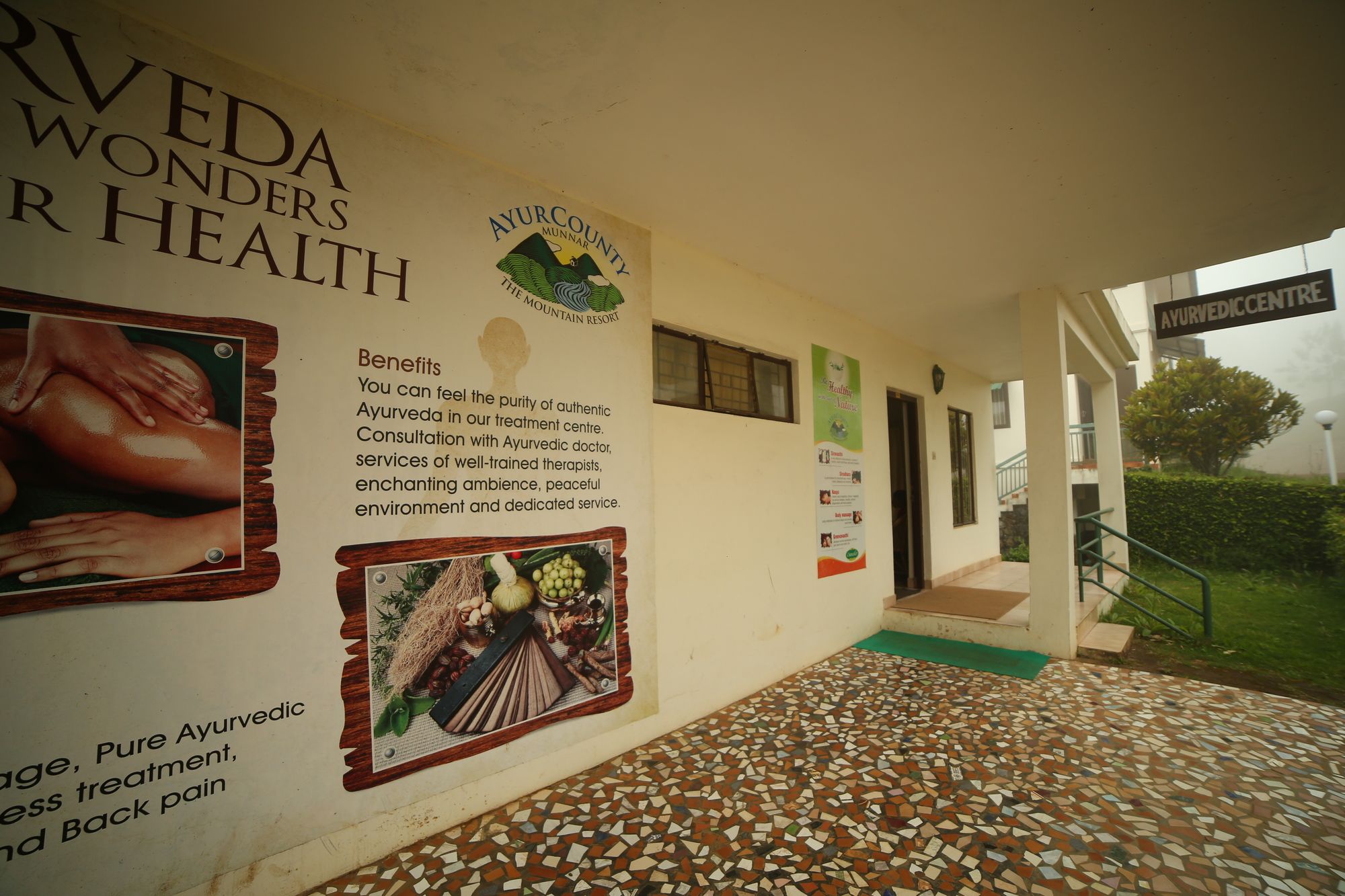 Фото Ayur County