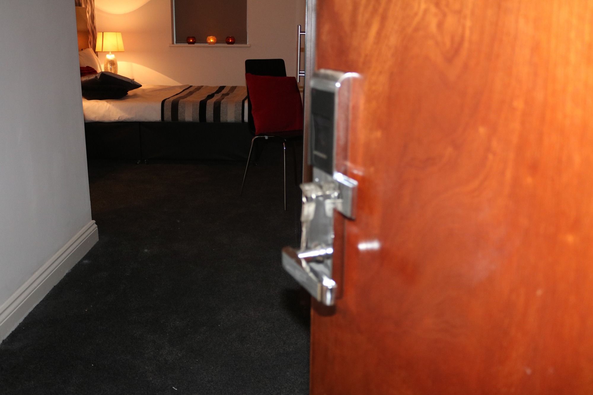 Фото Imperial Salford Hotel