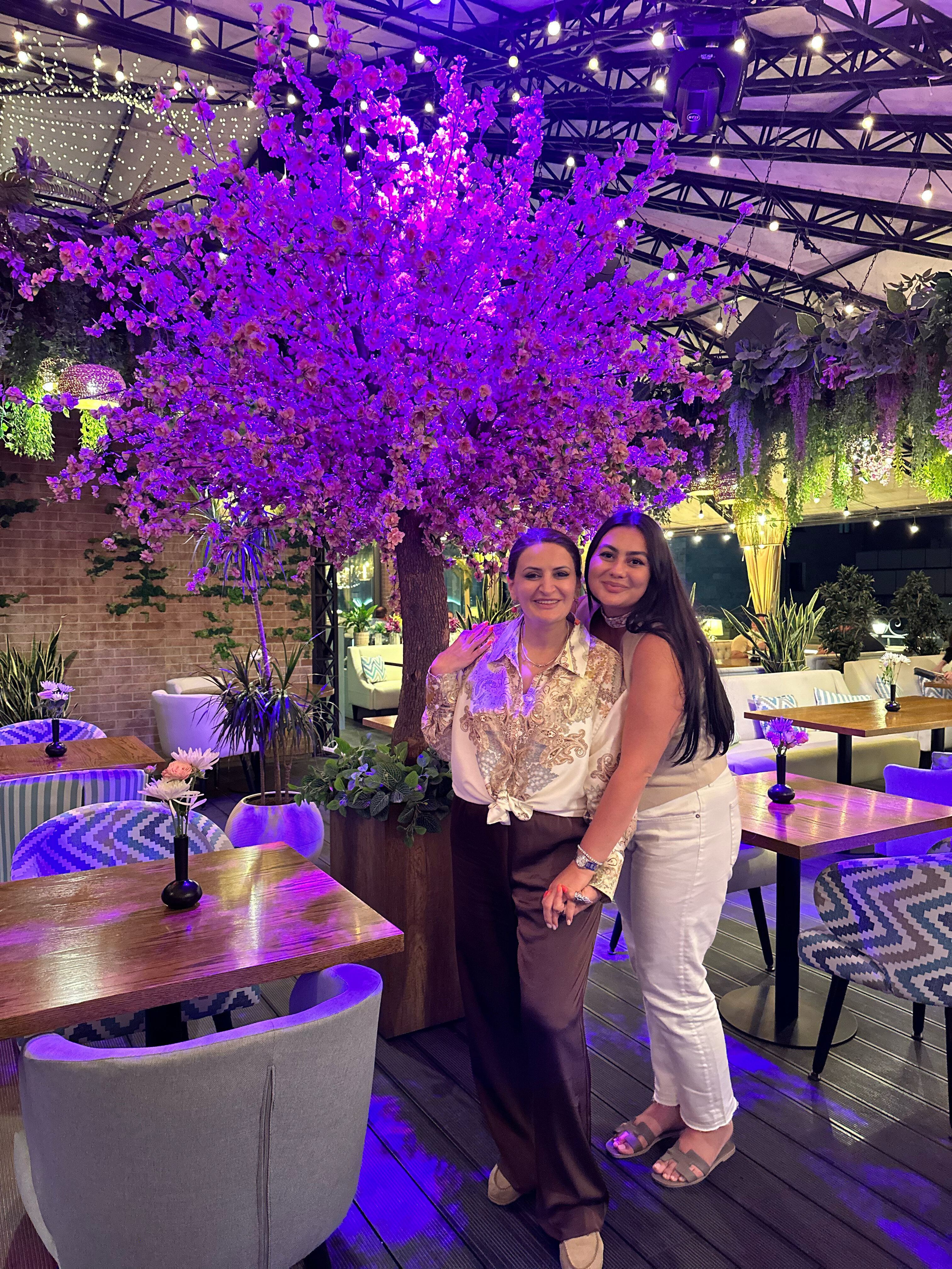 Фото Paris Hotel Yerevan