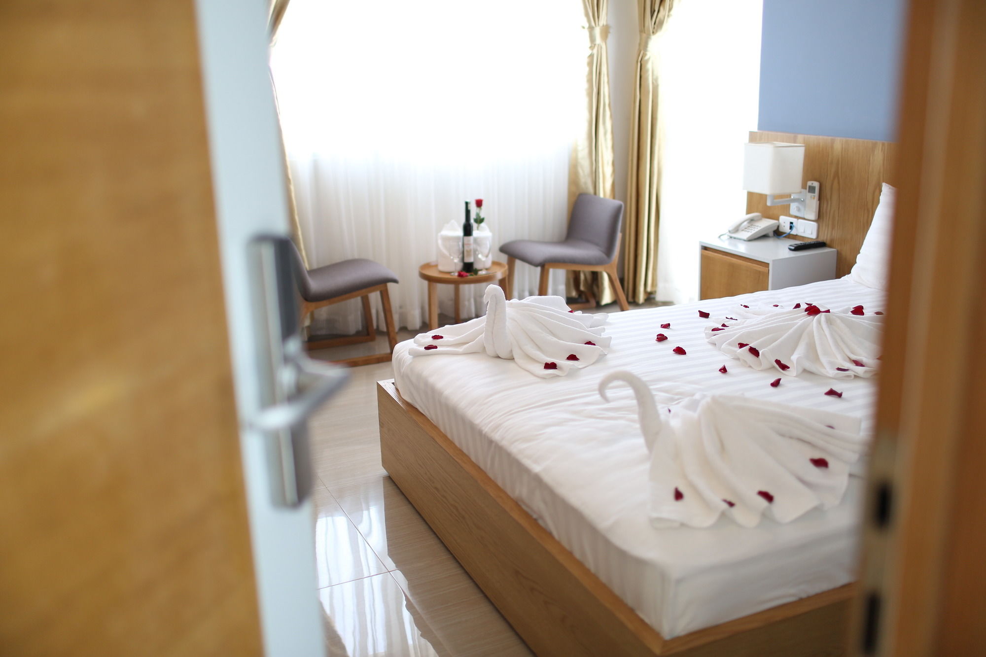 Фото Sailing Hotel