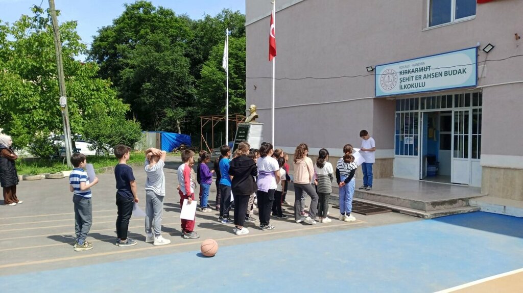 Primary school Kirkarmut Martyr Private Ahsen Budak Primary School, Kandira, photo