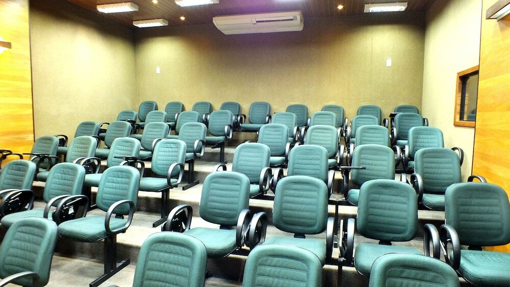 Фото Nacional Inn Curitiba Estação