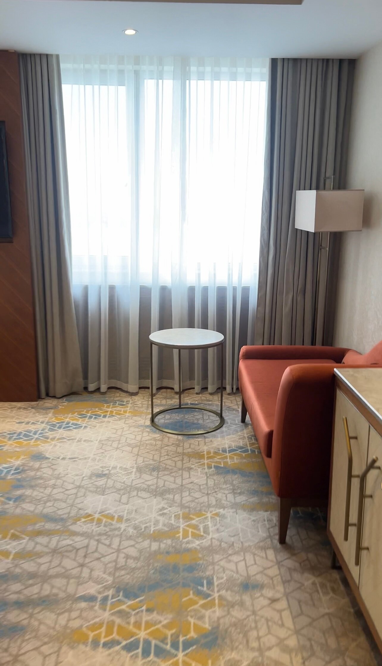 Фото Sheraton Bishkek