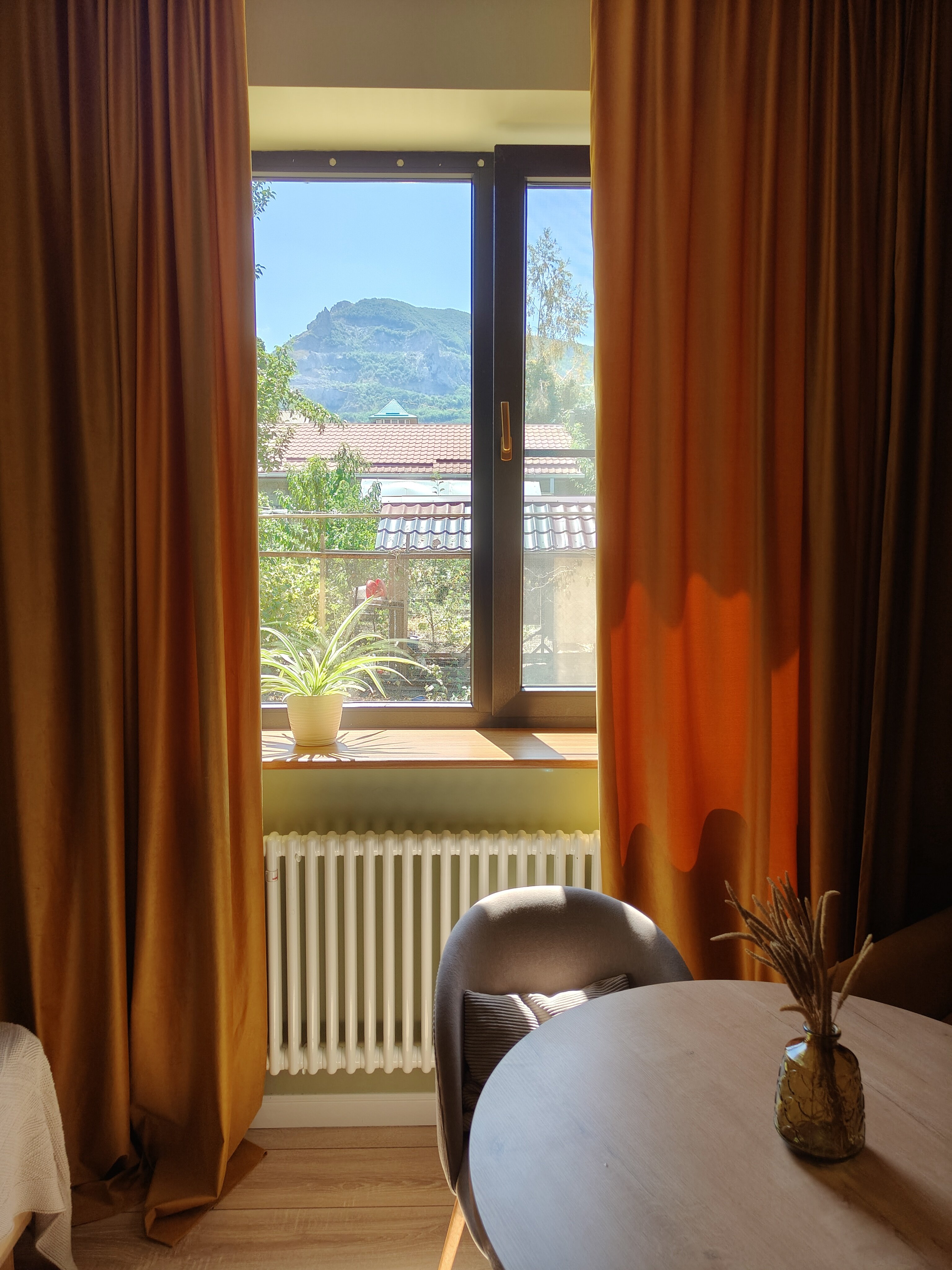 Фото У подножия