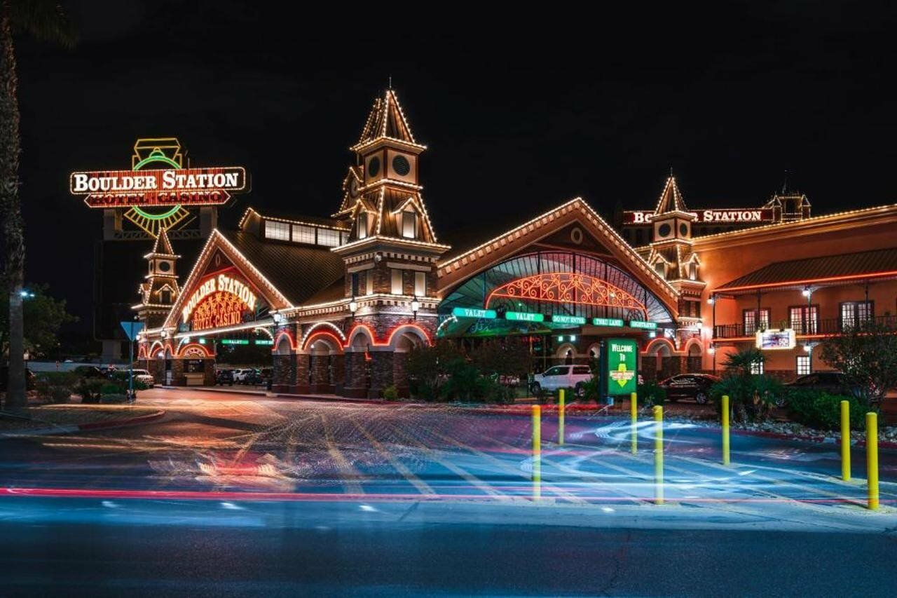 Фото Boulder Station Hotel and Casino