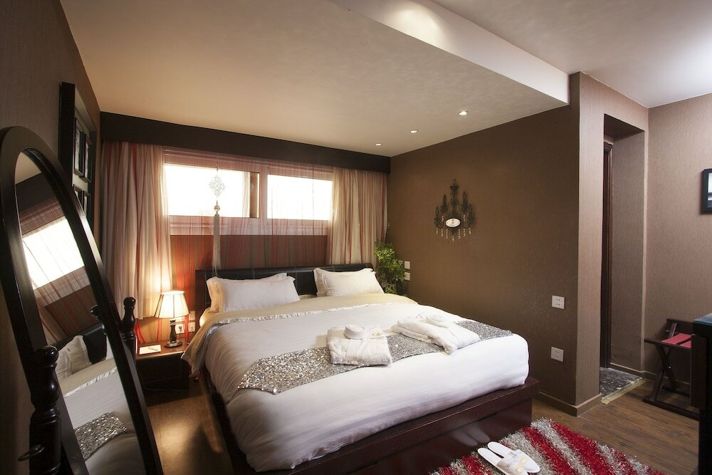 Фото Golden Park Hotel