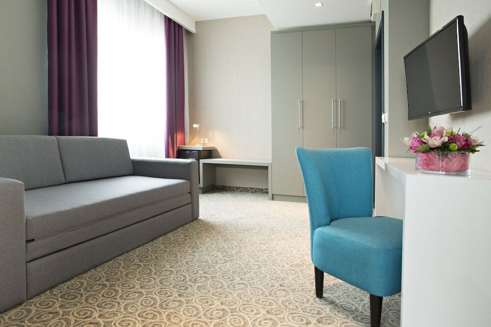 Фото 88 Rooms Hotel