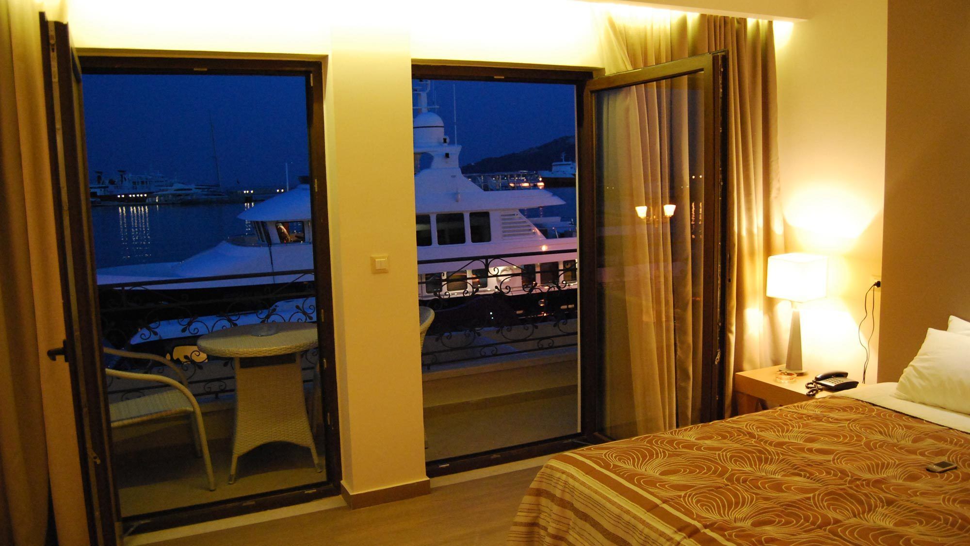 Фото Dali Luxury Rooms