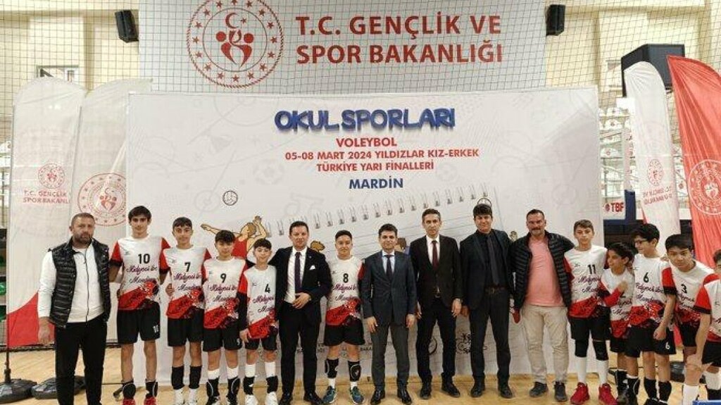 School Haci Hamdiye Ozdemir Middle School, Artuklu, photo