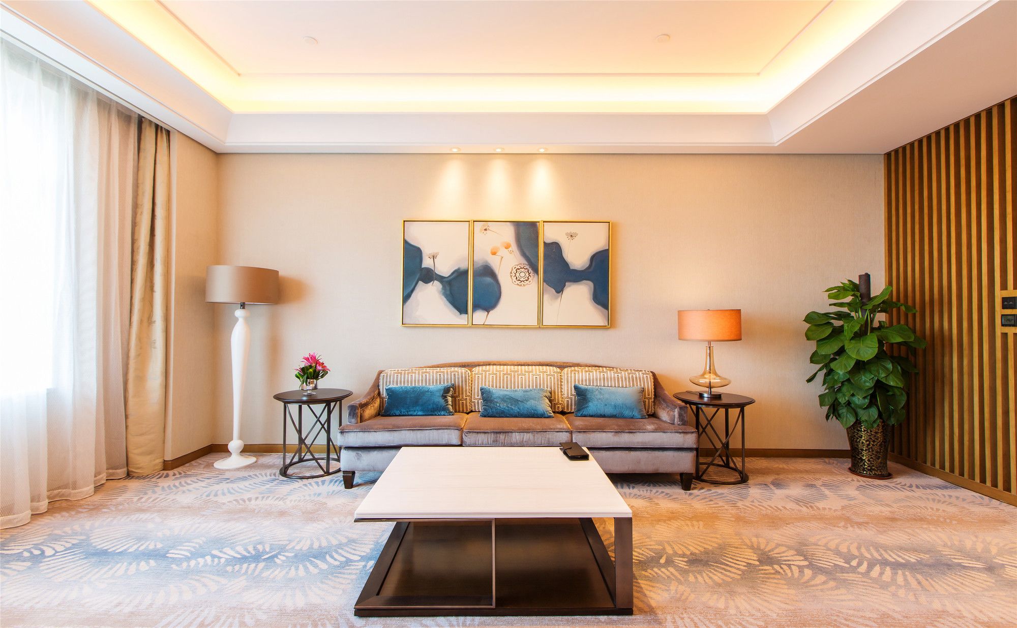 Фото Hilton Urumqi