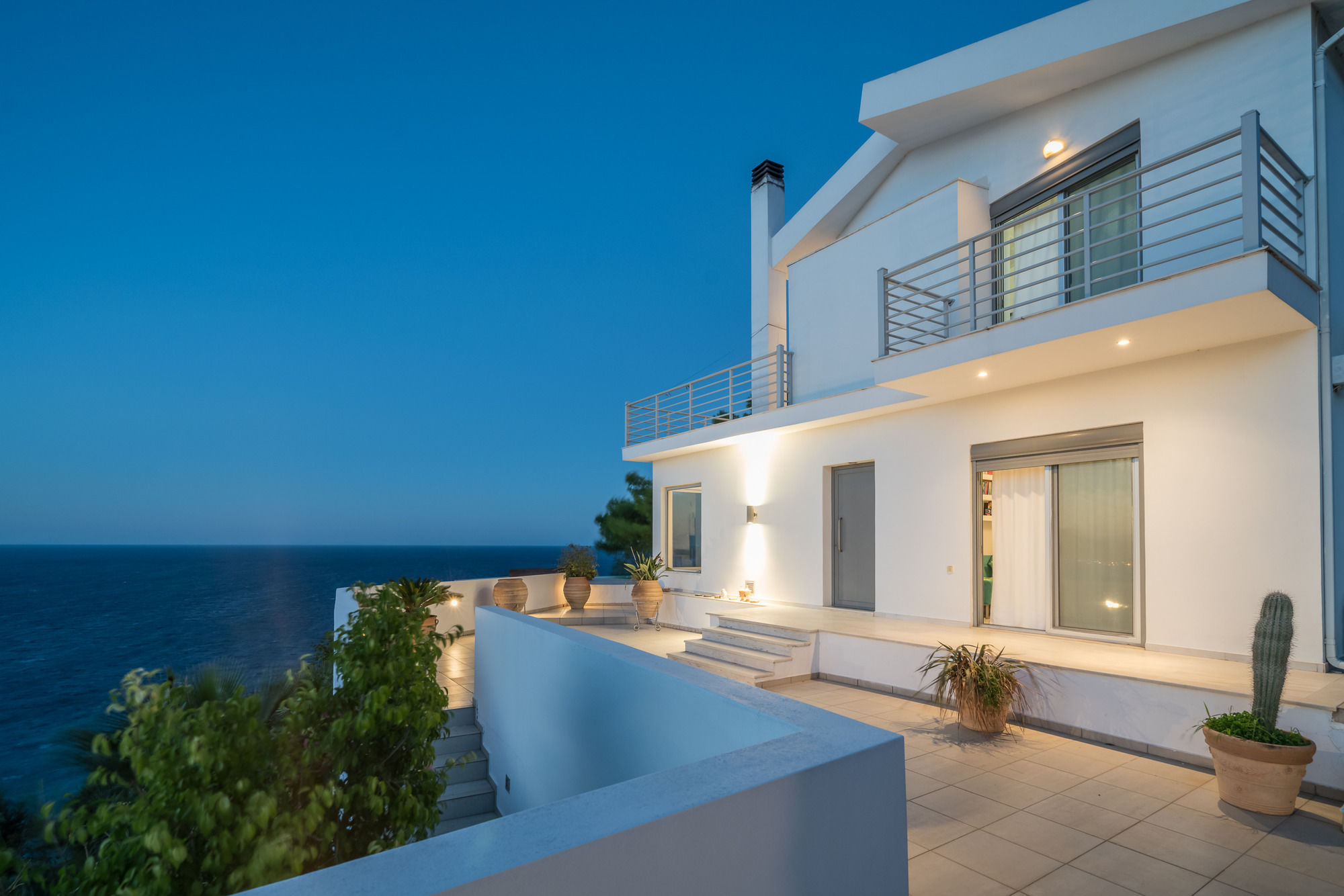 Фото Ionian Mudita