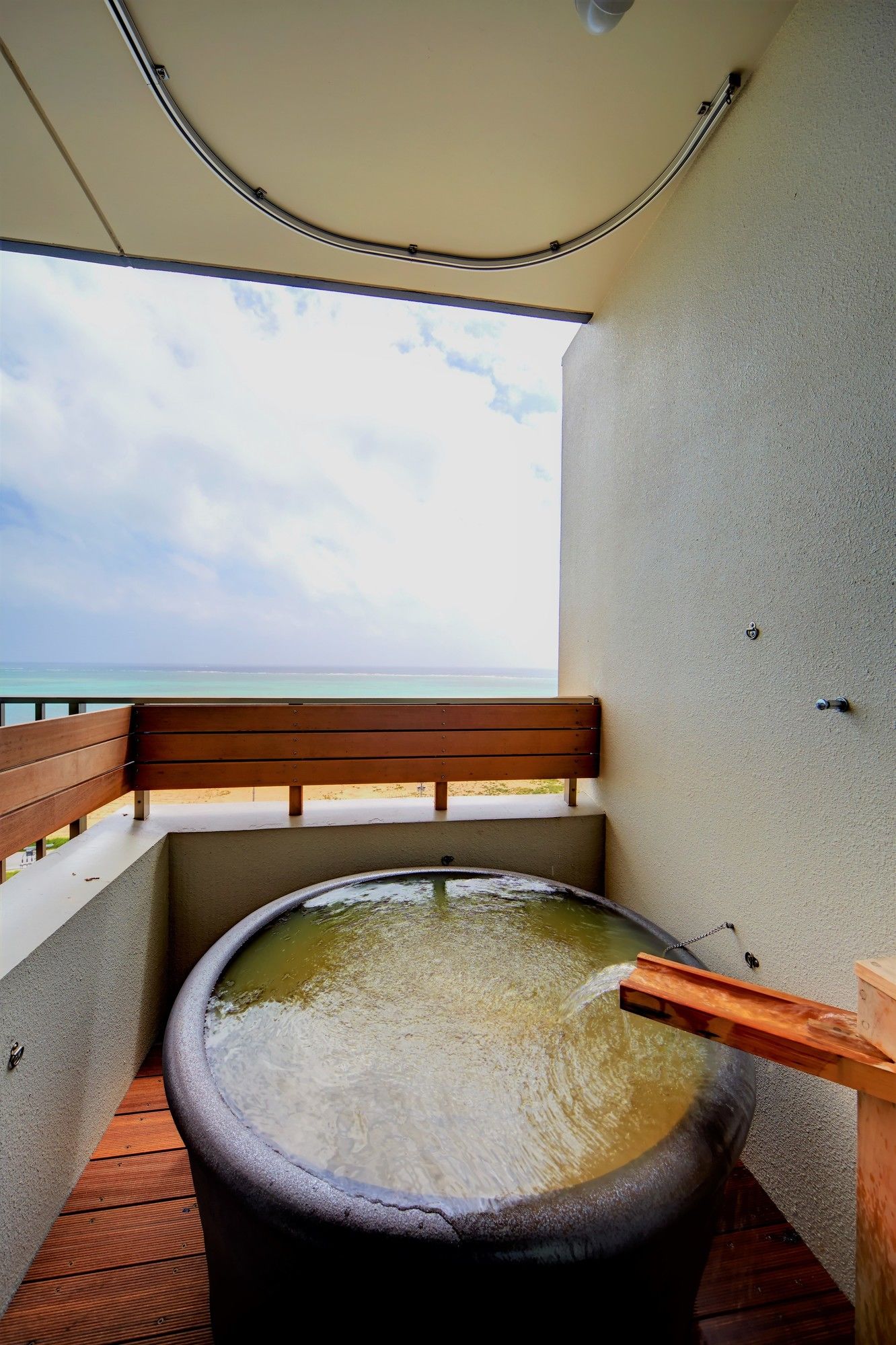 Фото Ryukyu Onsen Senagajima Hotel