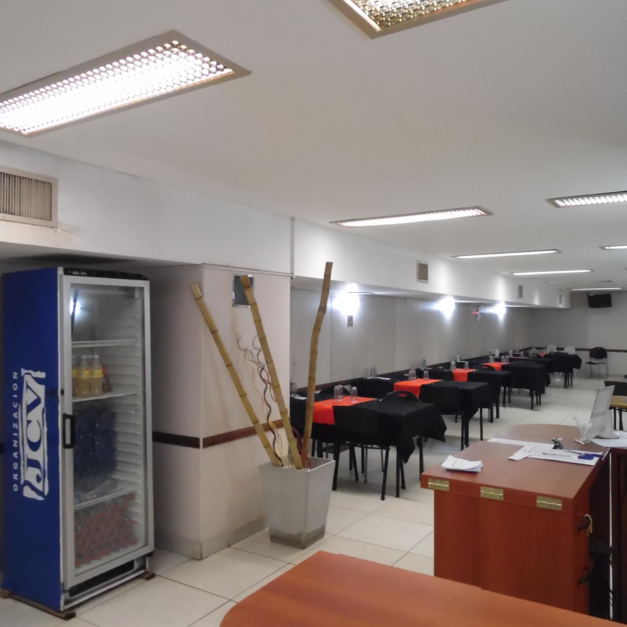 Фото Hotel Adrazi