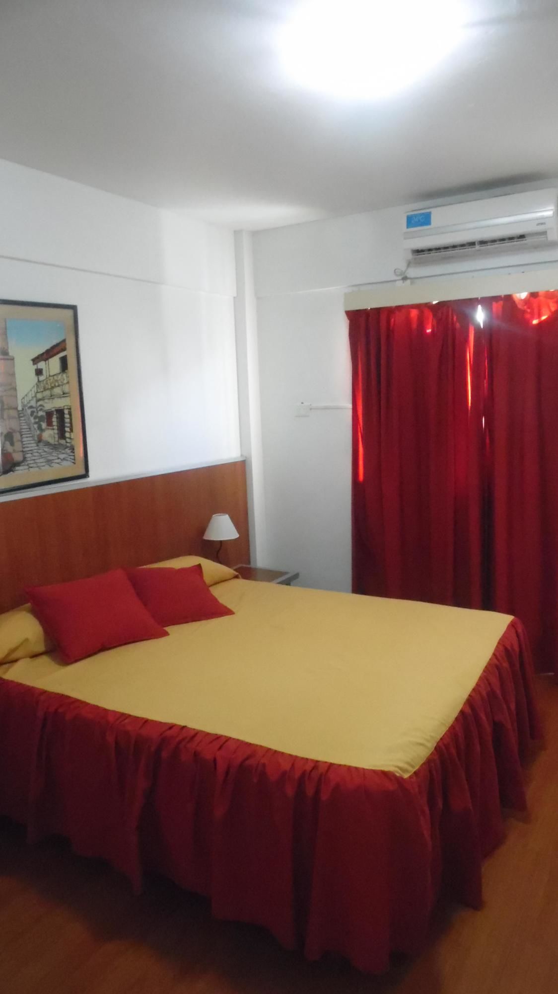 Фото Hotel Adrazi