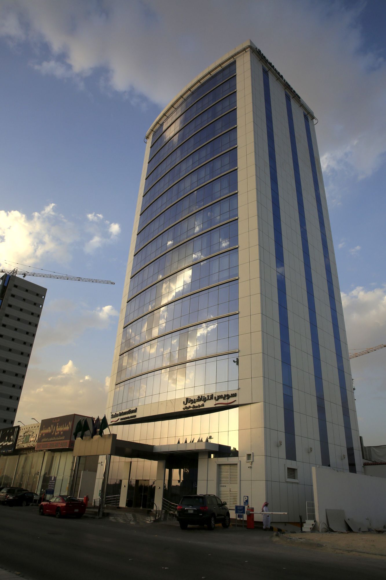 Фото Swiss International Royal Hotel Riyadh