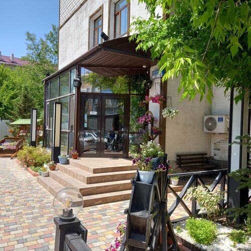 Внешний вид отеля Метелица в Караганде, фото 4