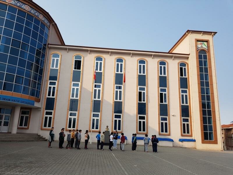 School Bartin Central Imam Hatip Middle School, Bartin, photo