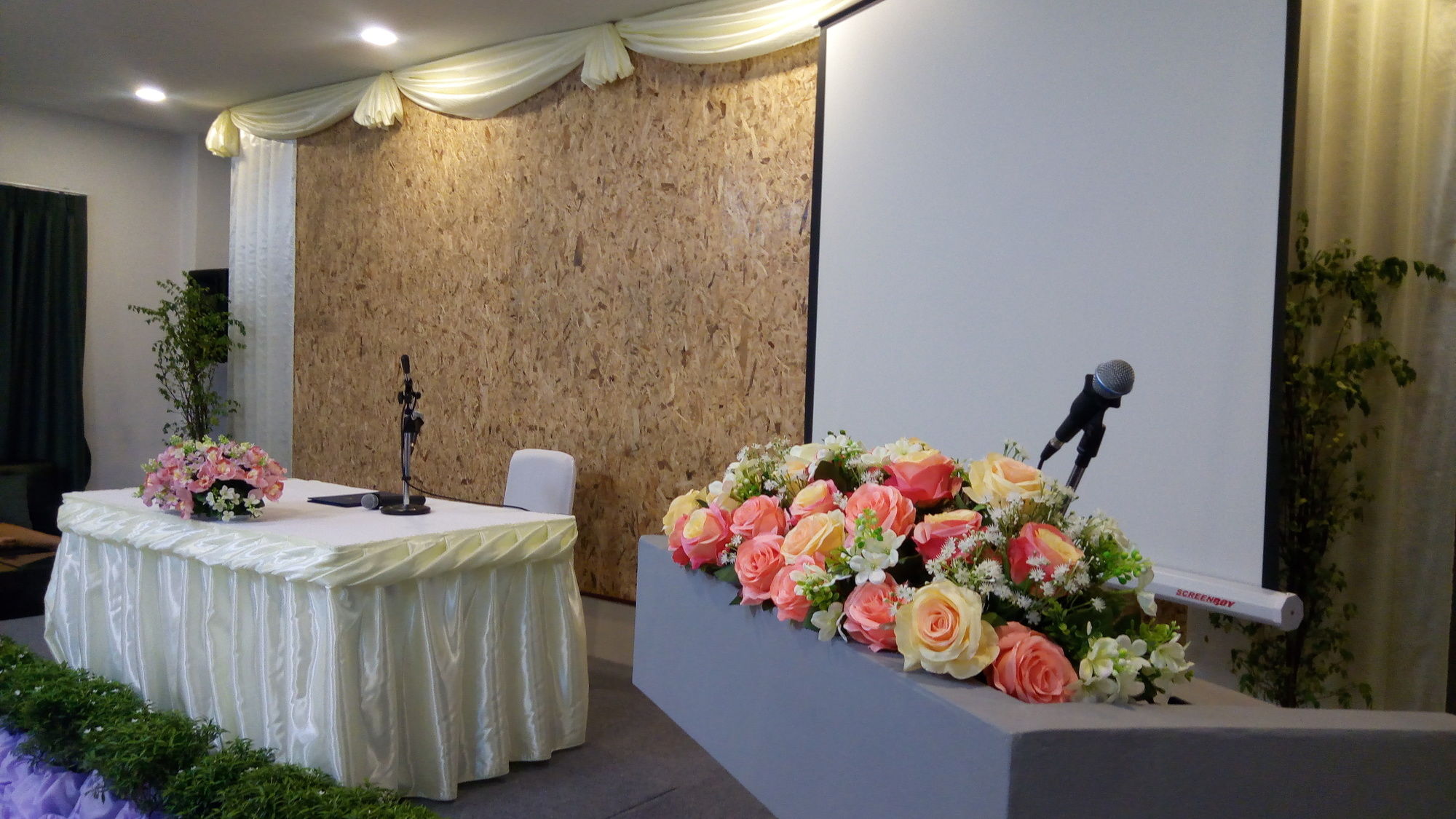 Фото Phurapee Pakchong