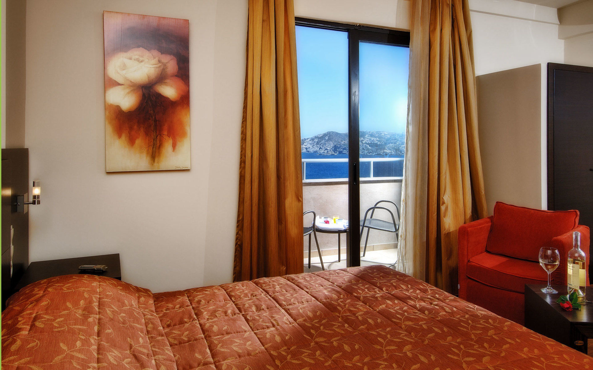 Фото Eva Mare Hotel & Suites - Adults Only