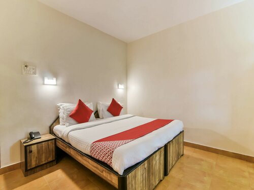 Гостиница Oyo 4977 Kristal Sands Beach Resort